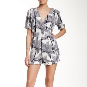 Leith (Nordstrom Brand) - Ladies Romper- Medium